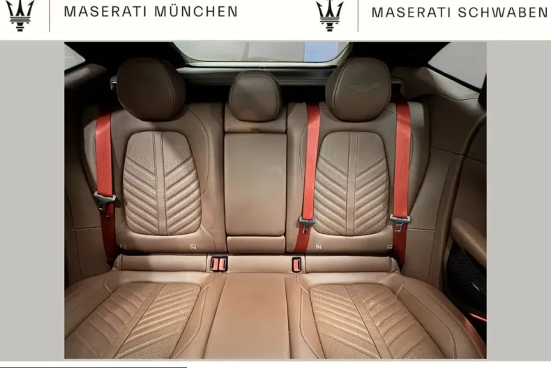 Aston Martin DBX din 2024 cu 37.900 km - oferta AST217096 - foto 11