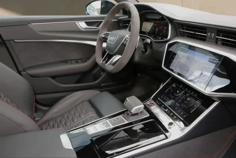 Audi RS6 din 2025 cu 12.400 km - oferta AUD217102 - foto 12