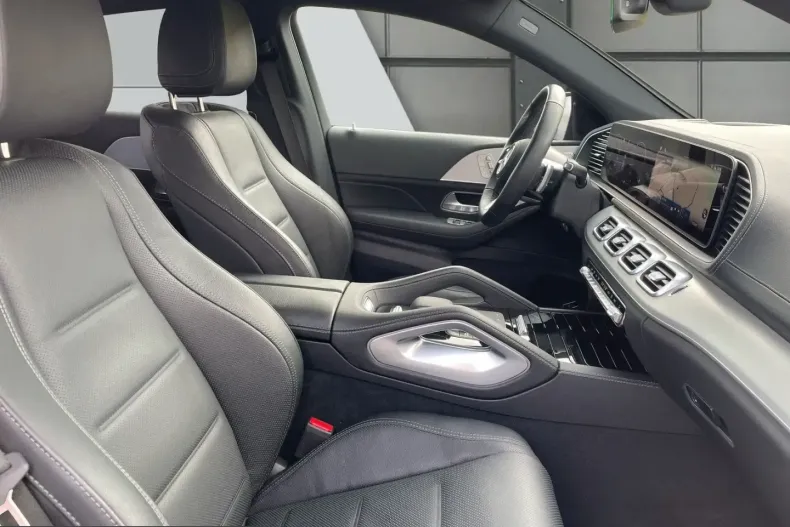 Mercedes-Benz GLE 300 (Clasa GLE) din 2025 cu 26.705 km - oferta MER217106 - foto 14