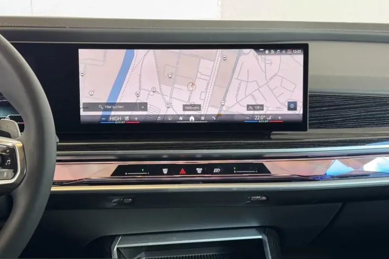 BMW 740 (Seria 7) din 2025 cu 26.176 km - oferta BMW217109 - foto 9