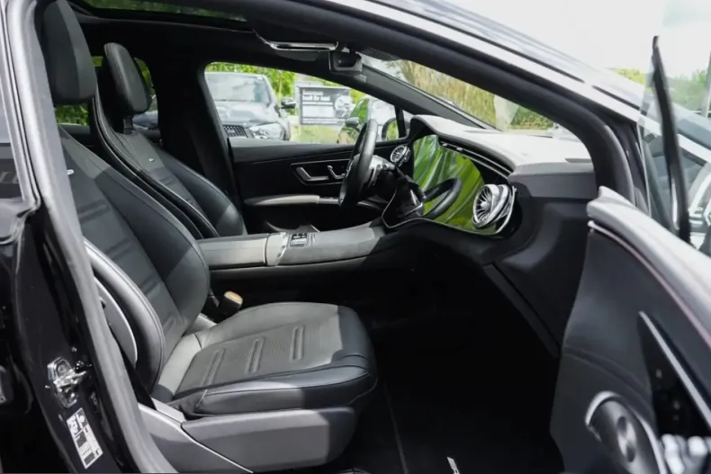 Mercedes-Benz EQS din 2024 cu 17.900 km - oferta MER217125 - foto 8