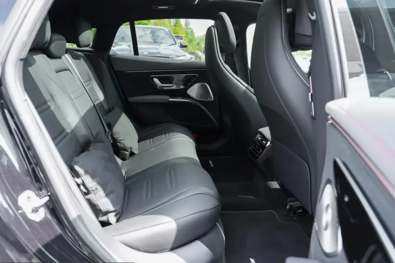 Mercedes-Benz EQS din 2024 cu 17.900 km - oferta MER217125 - foto 9