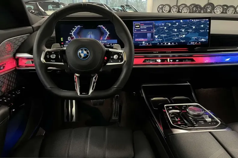 BMW 750 (Seria 7) din 2024 cu 69.400 km - oferta BMW217126 - foto 9