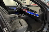 BMW 750 (Seria 7) din 2024 cu 69.400 km - oferta BMW217126 - foto 11