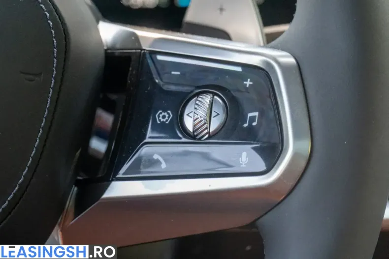 BMW 740 (Seria 7) din 2025 cu 14.500 km - oferta BMW217127 - foto 19