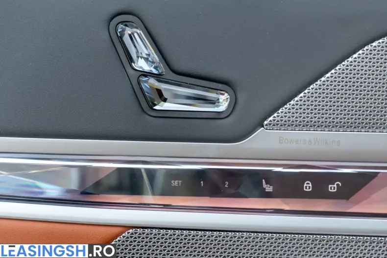 BMW 740 (Seria 7) din 2025 cu 14.500 km - oferta BMW217127 - foto 24