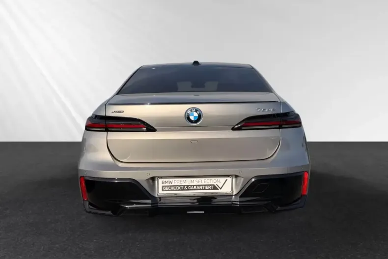 BMW 750 (Seria 7) din 2024 cu 23.800 km - oferta BMW217129 - foto 5