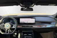 BMW 750 (Seria 7) din 2024 cu 23.800 km - oferta BMW217129 - foto 9