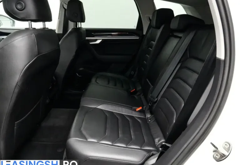 Volkswagen Touareg din 2022 cu 80.000 km - oferta VOL217132 - foto 15
