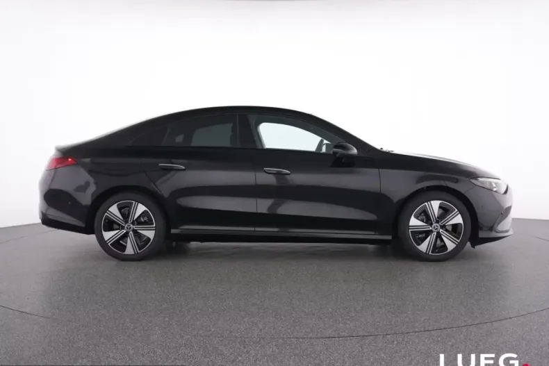 Mercedes-Benz CLA 200 (Clasa CLA) din 2026 cu 4.988 km - oferta MER217134 - foto 8