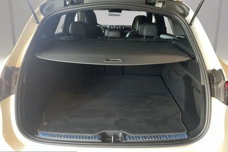 Mercedes-Benz GLC 220 (Clasa GLC) din 2023 cu 96.431 km - oferta MER217140 - foto 18