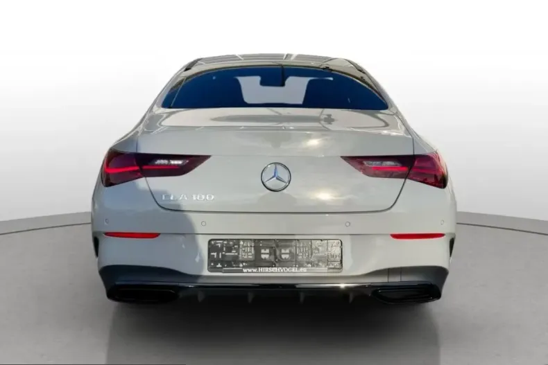 Mercedes-Benz CLA 180 (Clasa CLA) din 2026 cu 9.800 km - oferta MER217143 - foto 5
