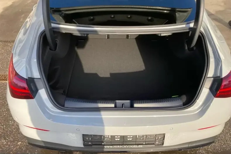 Mercedes-Benz CLA 180 (Clasa CLA) din 2026 cu 9.800 km - oferta MER217143 - foto 15