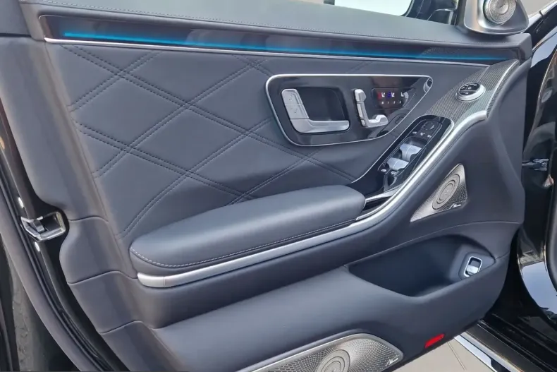 Mercedes-Benz S 63 AMG (Clasa S) din 2025 cu 6.308 km - oferta MER217149 - foto 14
