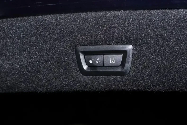 BMW 750 (Seria 7) din 2024 cu 48.486 km - oferta BMW217150 - foto 13