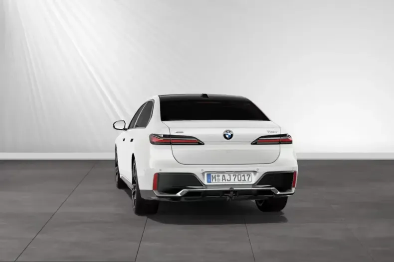 BMW 740 (Seria 7) din 2025 cu 8.120 km - oferta BMW217160 - foto 4