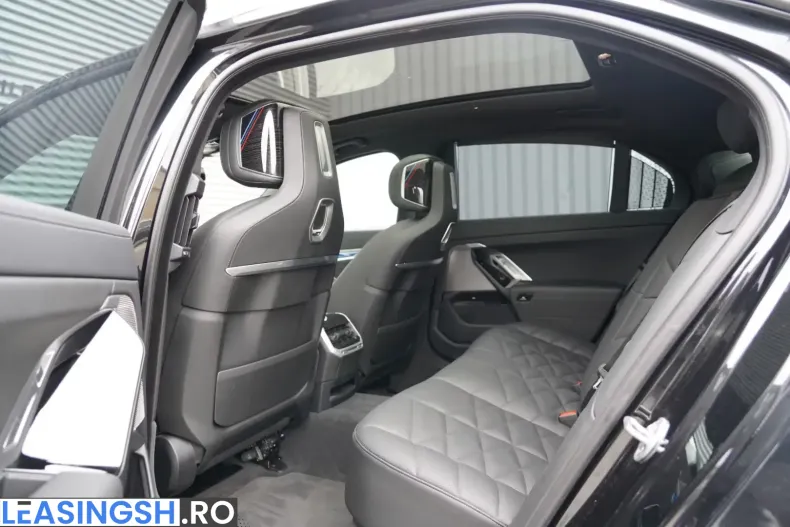 BMW 740 (Seria 7) din 2024 cu 28.500 km - oferta BMW217161 - foto 14