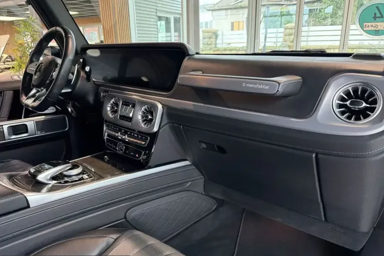Mercedes-Benz G 63 AMG (Clasa G) din 2023 cu 14.987 km - oferta MER217165 - foto 13