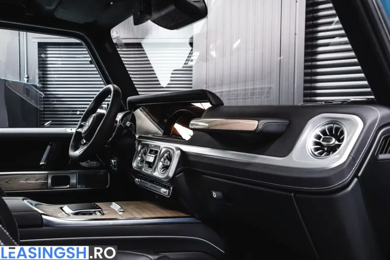 Mercedes-Benz GL 63 AMG (Clasa GL) din 2025 cu 15 km - oferta MER217167 - foto 10
