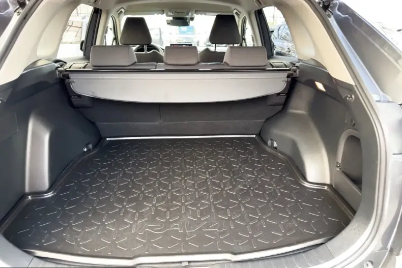Toyota RAV4 din 2021 cu 64.282 km - oferta TOY217170 - foto 6