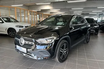 Mercedes-Benz GLA 180 din 2023 - oferta MER217172
