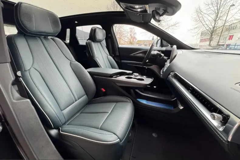 Cadillac Lyriq din 2024 cu 25.590 km - oferta CAD217174 - foto 12