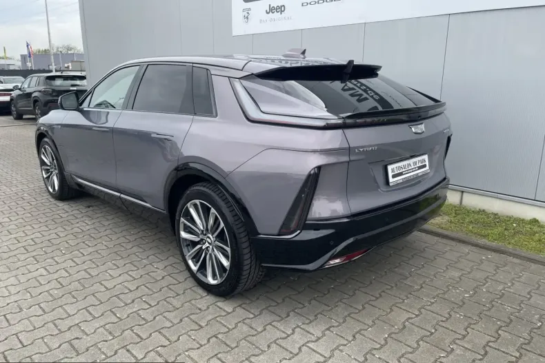 Cadillac Lyriq din 2024 cu 11.422 km - oferta CAD217175 - foto 13