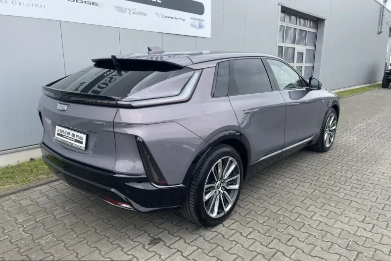 Cadillac Lyriq din 2024 cu 11.422 km - oferta CAD217175 - foto 16