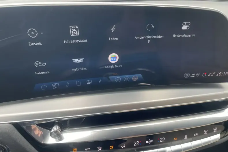 Cadillac Lyriq din 2024 cu 11.422 km - oferta CAD217175 - foto 30