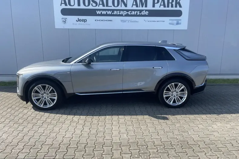Cadillac Lyriq din 2025 cu 24.540 km - oferta CAD217178 - foto 3