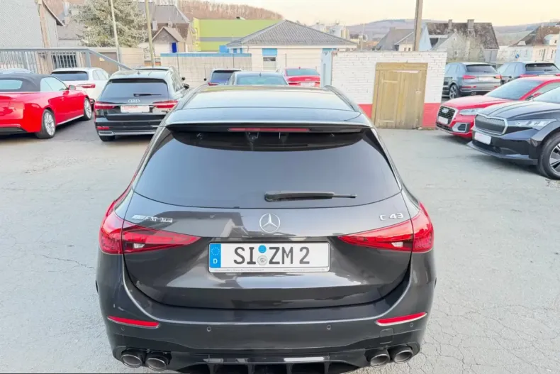 Mercedes-Benz C 43 AMG (Clasa C) din 2023 cu 38.900 km - oferta MER217179 - foto 4