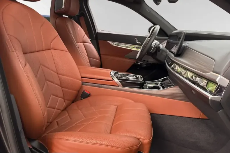 BMW 750 (Seria 7) din 2025 cu 28.750 km - oferta BMW217180 - foto 9