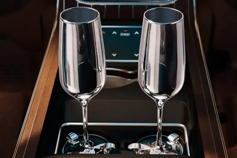 Mercedes-Benz S 580 (Clasa S) din 2026 cu 50 km - oferta MER217182 - foto 5