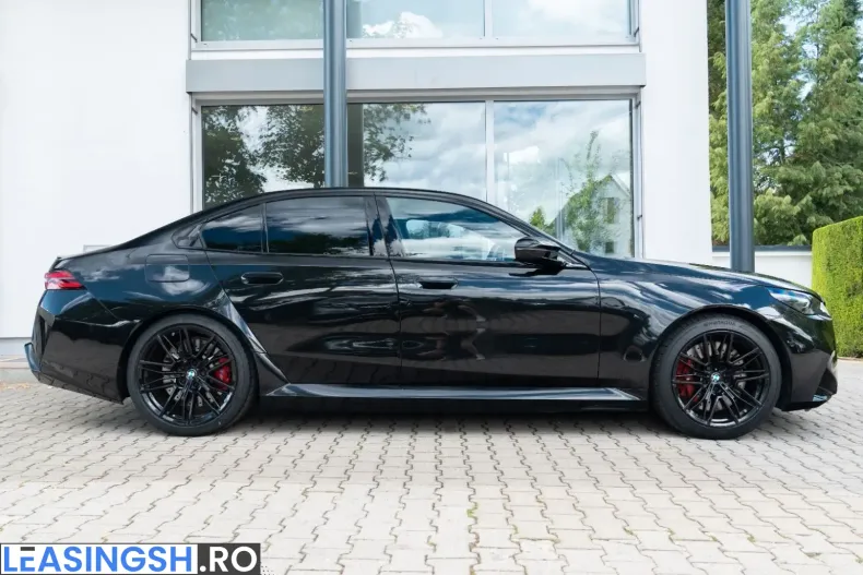 BMW M5 (Seria 5) din 2024 cu 53.500 km - oferta BMW217186 - foto 4
