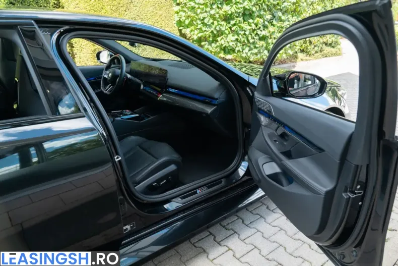 BMW M5 (Seria 5) din 2024 cu 53.500 km - oferta BMW217186 - foto 16