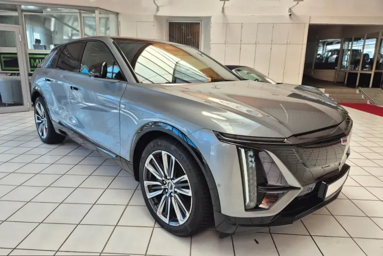 Cadillac Lyriq din 2025 cu 17.000 km - oferta CAD217189 - foto 2