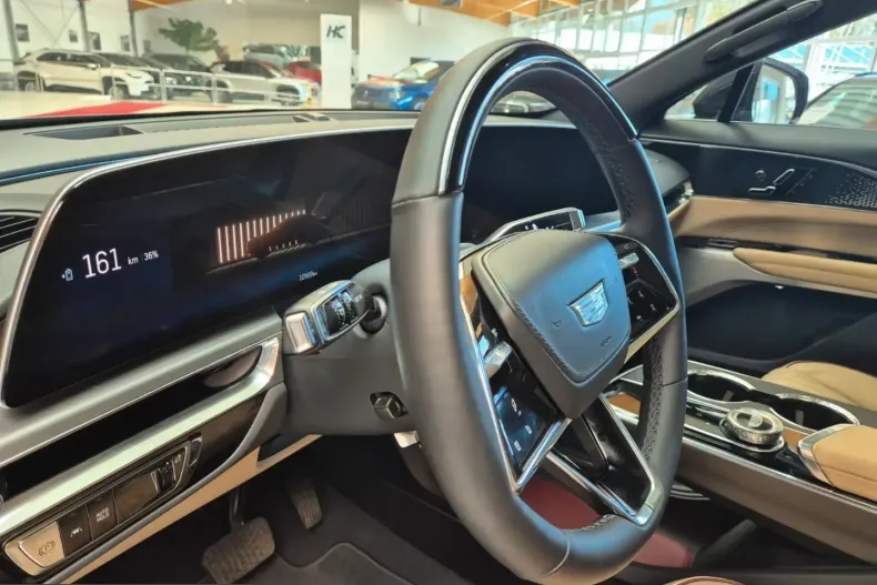 Cadillac Lyriq din 2025 cu 17.000 km - oferta CAD217189 - foto 19