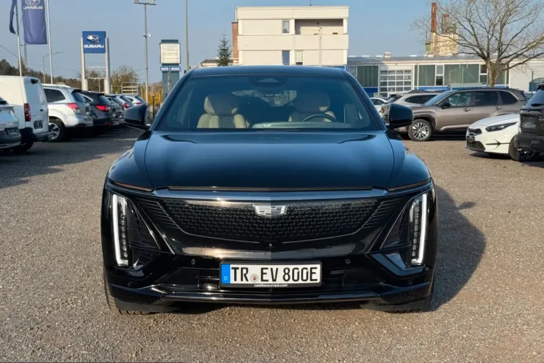 Cadillac Lyriq din 2025 cu 17.000 km - oferta CAD217190 - foto 2