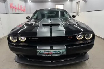 Dodge Challenger din 2022 - oferta DOD217191