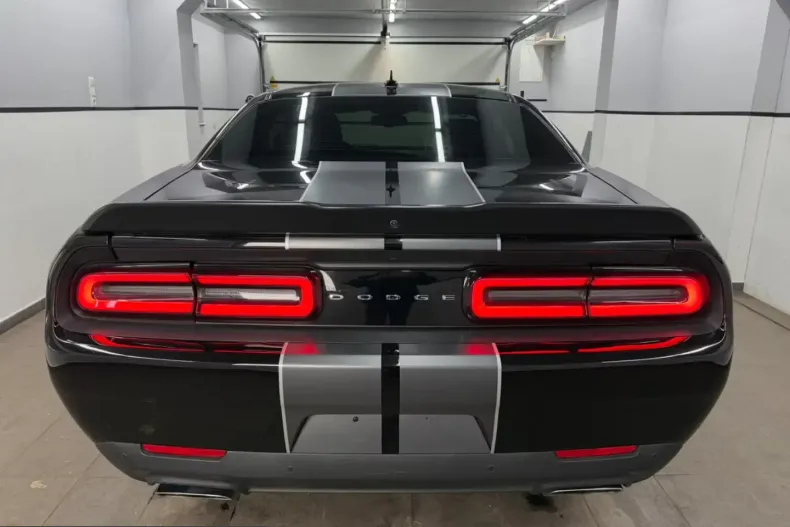 Dodge Challenger din 2022 cu 11.878 km - oferta DOD217191 - foto 2