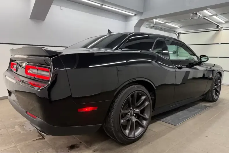 Dodge Challenger din 2022 cu 11.878 km - oferta DOD217191 - foto 6