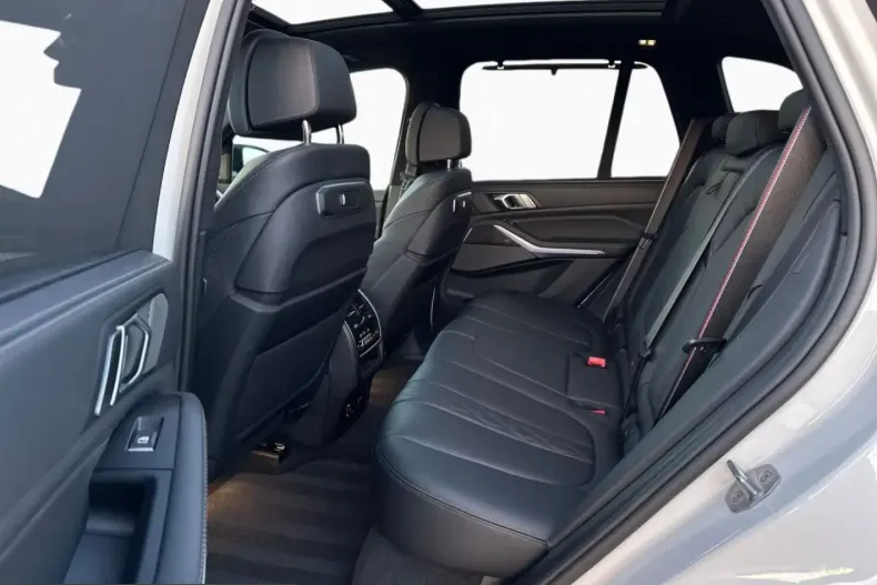 BMW X5 (Seria X) din 2023 cu 39.522 km - oferta BMW217194 - foto 11