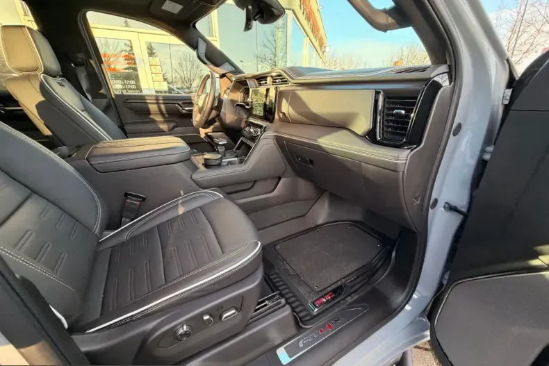 GMC Sierra din 2025 cu 6.000 km - oferta GMC217195 - foto 12