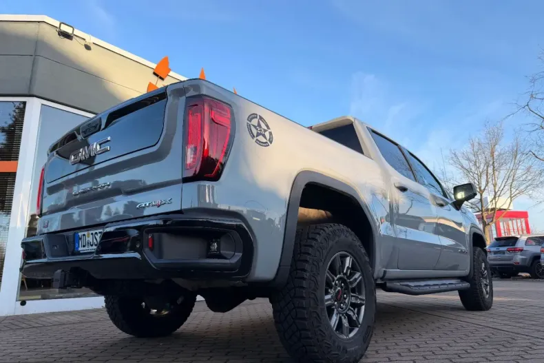 GMC Sierra din 2025 cu 6.000 km - oferta GMC217195 - foto 28