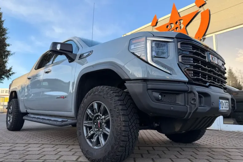 GMC Sierra din 2025 cu 6.000 km - oferta GMC217195 - foto 31
