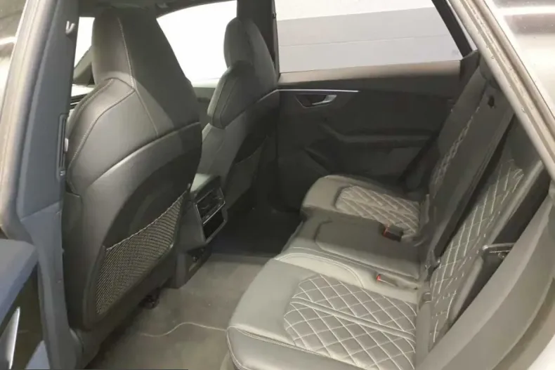 Audi Q8 din 2022 cu 73.700 km - oferta AUD217198 - foto 6