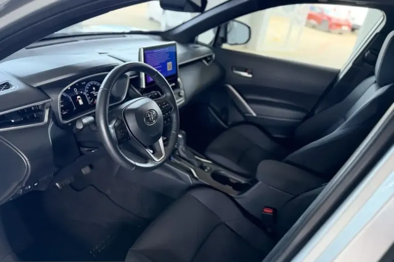 Toyota Corolla Cross din 2023 cu 53.557 km - oferta TOY217199 - foto 11