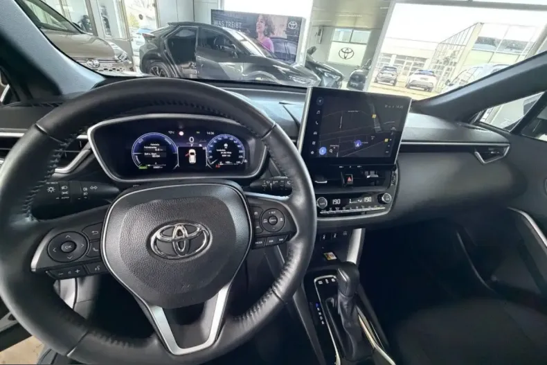 Toyota Corolla Cross din 2023 cu 53.557 km - oferta TOY217199 - foto 18