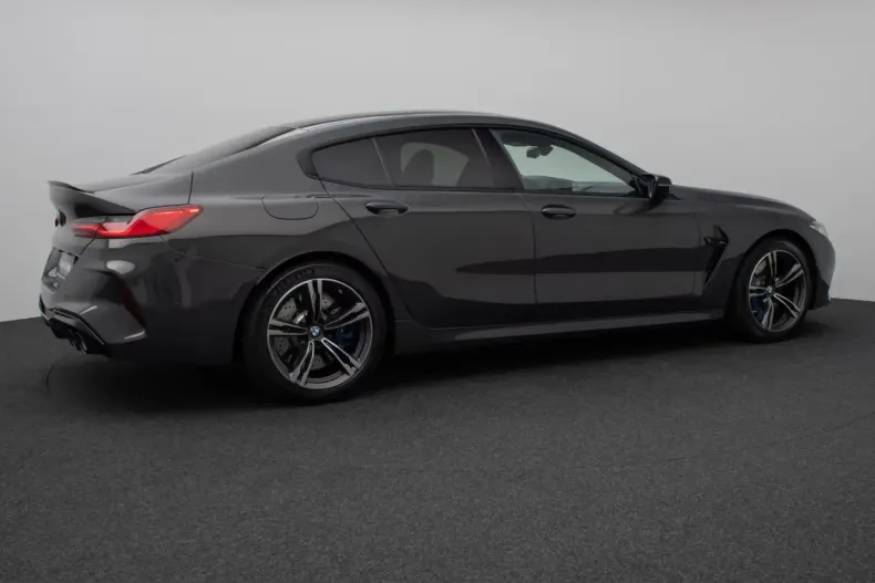 BMW M8 (Seria 8) din 2022 cu 15.351 km - oferta BMW217207 - foto 3