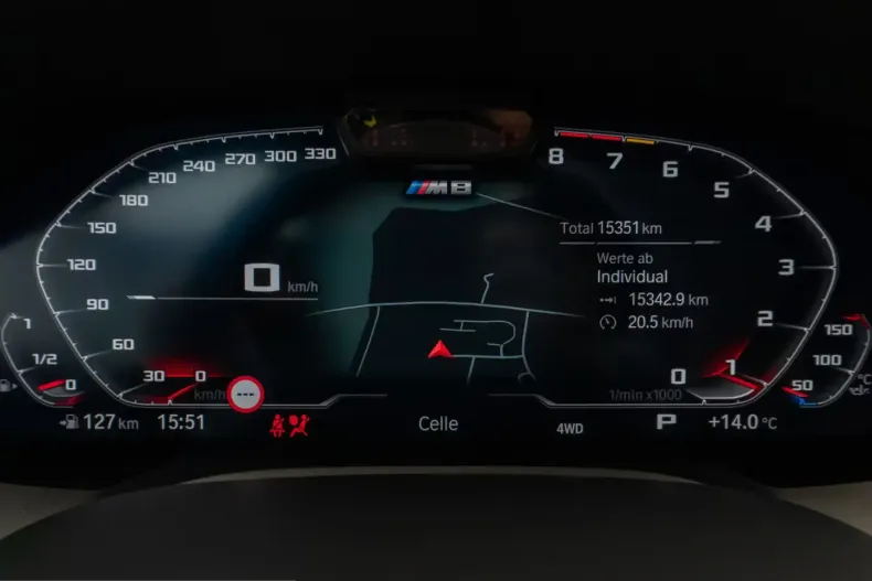 BMW M8 (Seria 8) din 2022 cu 15.351 km - oferta BMW217207 - foto 30